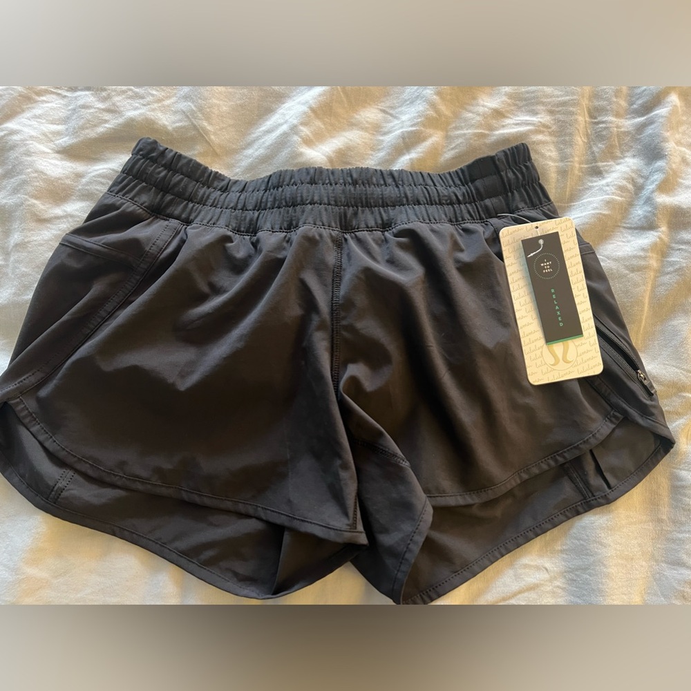 Lululemon Tracker shorts